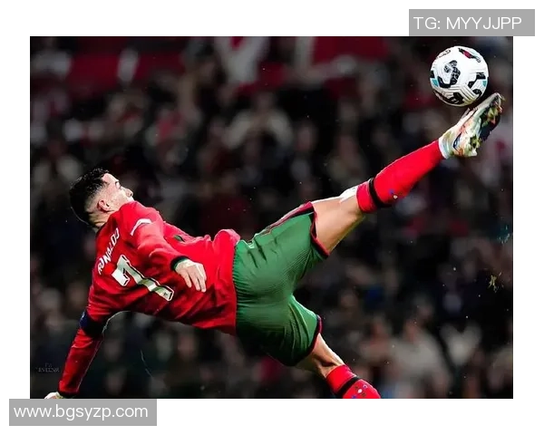 14年退役足球明星的辉煌历程与传奇故事回顾 14年退役足球明星的辉煌历程与传奇故事回顾