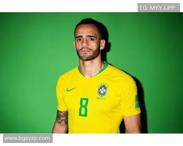 18号足球明星的传奇之路与辉煌成就全景回顾